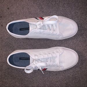 Tommy Hilfiger sneakers